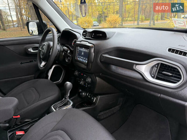 Чорний Джип Ренегат, об'ємом двигуна 2.4 л та пробігом 143 тис. км за 13500 $, фото 57 на Automoto.ua