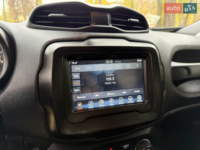 Чорний Джип Ренегат, об'ємом двигуна 2.4 л та пробігом 143 тис. км за 13500 $, фото 40 на Automoto.ua