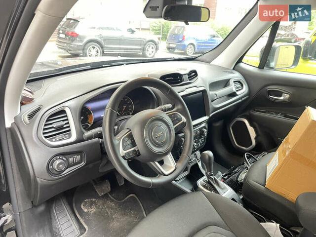 Джип Ренегат 2018 в Киеве на Automoto.ua Черный Джип Ренегат, объемом двигателя 2.36 л и пробегом 82 тыс. км за 11500 $, фото 13 на Automoto.ua