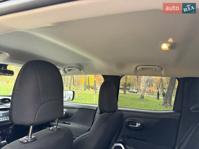 Чорний Джип Ренегат, об'ємом двигуна 2.4 л та пробігом 143 тис. км за 13500 $, фото 49 на Automoto.ua