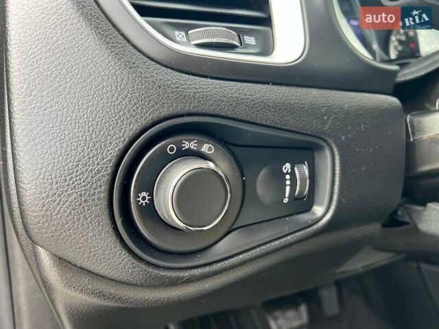 Черный Джип Ренегат, объемом двигателя 2.4 л и пробегом 152 тыс. км за 10990 $, фото 18 на Automoto.ua