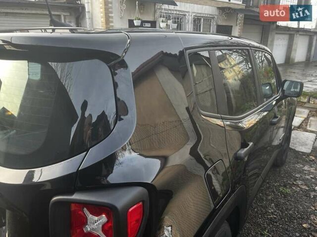 Чорний Джип Ренегат, об'ємом двигуна 2.36 л та пробігом 71 тис. км за 13999 $, фото 13 на Automoto.ua