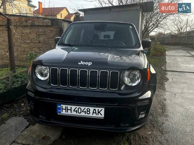 Чорний Джип Ренегат, об'ємом двигуна 2.36 л та пробігом 71 тис. км за 13999 $, фото 1 на Automoto.ua