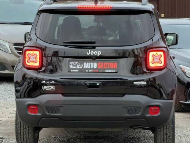 Чорний Джип Ренегат, об'ємом двигуна 2.36 л та пробігом 48 тис. км за 14800 $, фото 8 на Automoto.ua