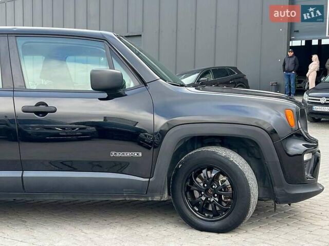 Черный Джип Ренегат, объемом двигателя 2.4 л и пробегом 152 тыс. км за 10990 $, фото 9 на Automoto.ua