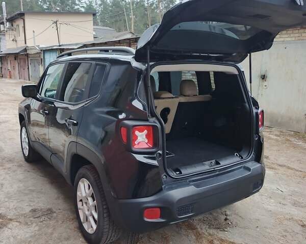 Черный Джип Ренегат, объемом двигателя 0 л и пробегом 110 тыс. км за 12999 $, фото 21 на Automoto.ua