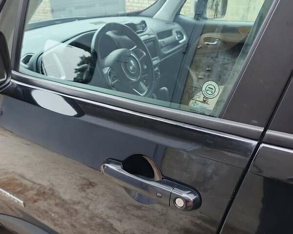 Черный Джип Ренегат, объемом двигателя 0 л и пробегом 110 тыс. км за 14000 $, фото 6 на Automoto.ua