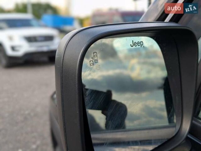 Черный Джип Ренегат, объемом двигателя 2.4 л и пробегом 42 тыс. км за 14500 $, фото 34 на Automoto.ua