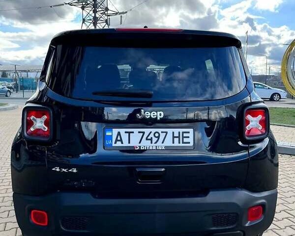 Черный Джип Ренегат, объемом двигателя 2.4 л и пробегом 72 тыс. км за 16450 $, фото 2 на Automoto.ua