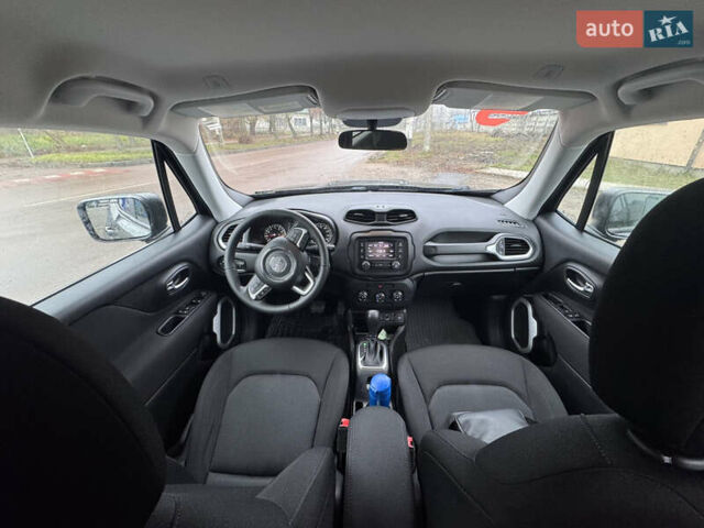 Черный Джип Ренегат, объемом двигателя 2.4 л и пробегом 160 тыс. км за 13300 $, фото 4 на Automoto.ua