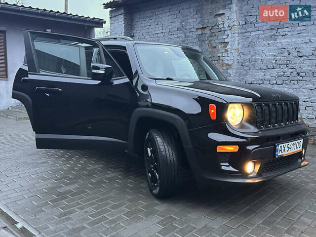 Чорний Джип Ренегат, об'ємом двигуна 2.4 л та пробігом 118 тис. км за 15500 $, фото 1 на Automoto.ua