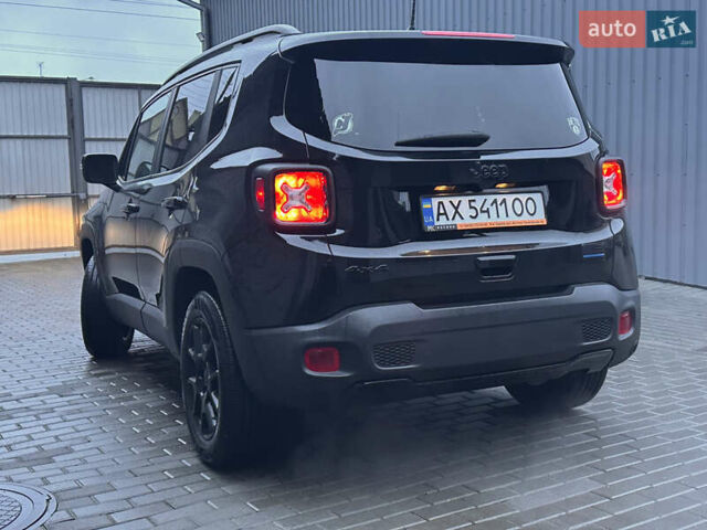 Чорний Джип Ренегат, об'ємом двигуна 2.4 л та пробігом 118 тис. км за 15500 $, фото 19 на Automoto.ua
