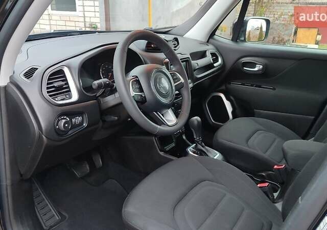 Чорний Джип Ренегат, об'ємом двигуна 2.4 л та пробігом 117 тис. км за 13999 $, фото 20 на Automoto.ua