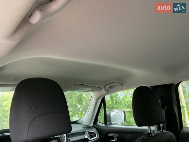 Черный Джип Ренегат, объемом двигателя 2.4 л и пробегом 30 тыс. км за 17000 $, фото 17 на Automoto.ua