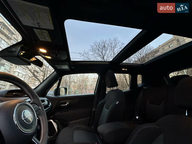 Черный Джип Ренегат, объемом двигателя 2.4 л и пробегом 46 тыс. км за 17800 $, фото 23 на Automoto.ua