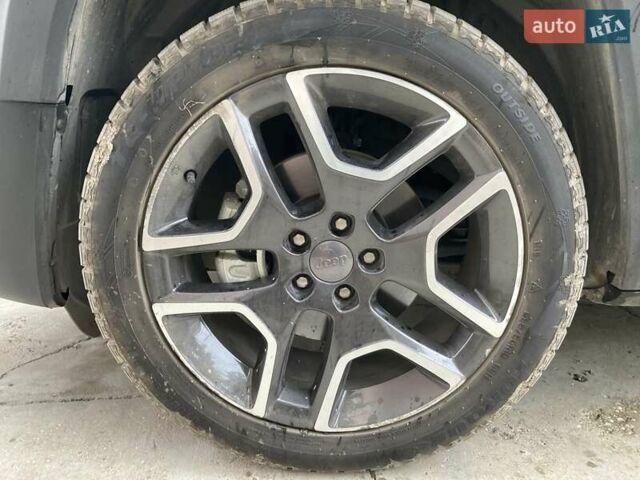 Черный Джип Ренегат, объемом двигателя 2.4 л и пробегом 30 тыс. км за 17000 $, фото 22 на Automoto.ua