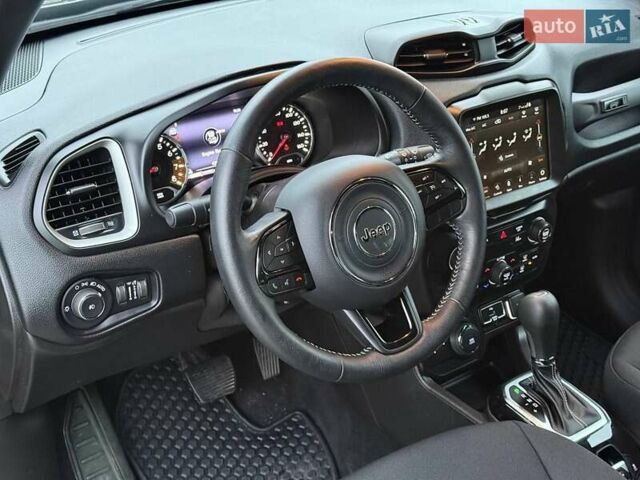 Чорний Джип Ренегат, об'ємом двигуна 2.36 л та пробігом 43 тис. км за 16850 $, фото 30 на Automoto.ua