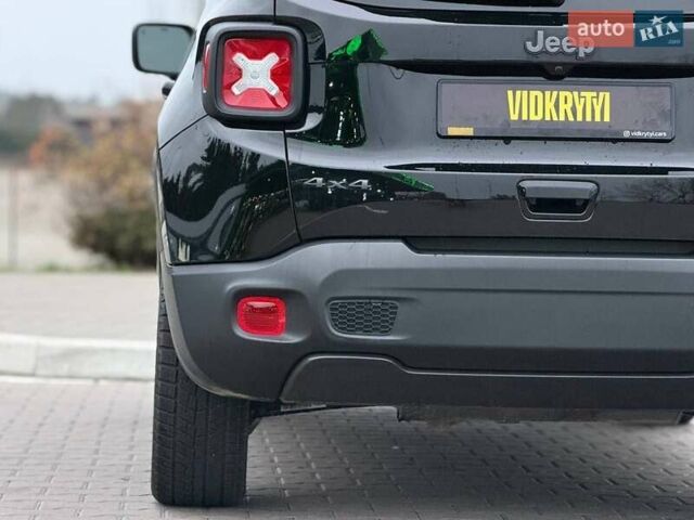 Чорний Джип Ренегат, об'ємом двигуна 2.36 л та пробігом 43 тис. км за 16850 $, фото 16 на Automoto.ua