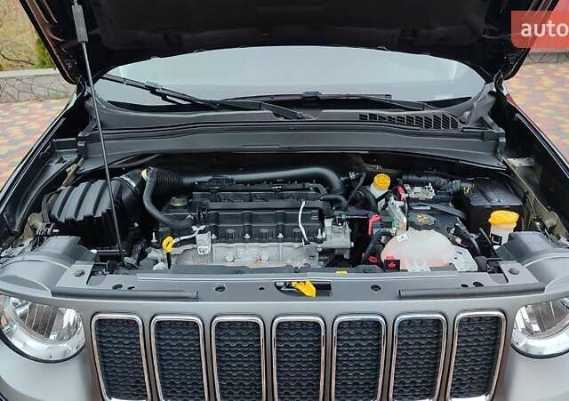 Чорний Джип Ренегат, об'ємом двигуна 2.4 л та пробігом 117 тис. км за 13999 $, фото 14 на Automoto.ua