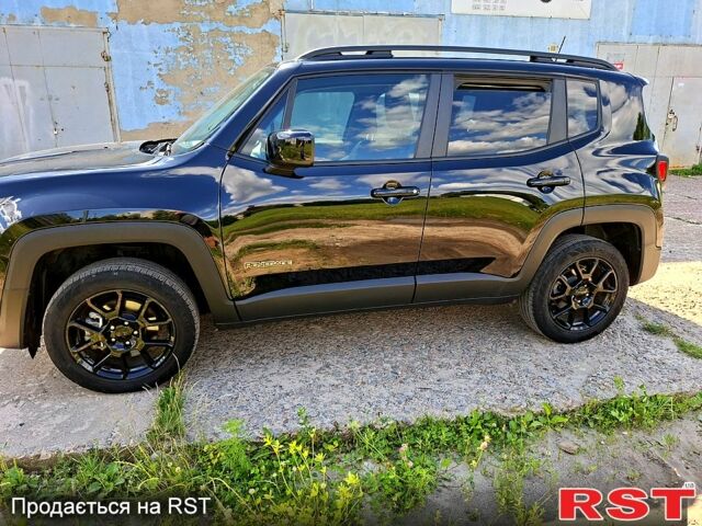 Джип Ренегат 2021 в Шостке на Automoto.ua Черный Джип Ренегат, объемом двигателя 2.4 л и пробегом 40 тыс. км за 14500 $, фото 1 на Automoto.ua