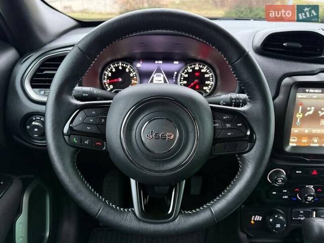 Чорний Джип Ренегат, об'ємом двигуна 2.36 л та пробігом 43 тис. км за 16850 $, фото 38 на Automoto.ua