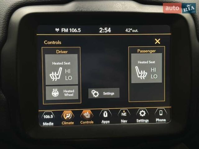 Черный Джип Ренегат, объемом двигателя 1.33 л и пробегом 70 тыс. км за 17900 $, фото 24 на Automoto.ua