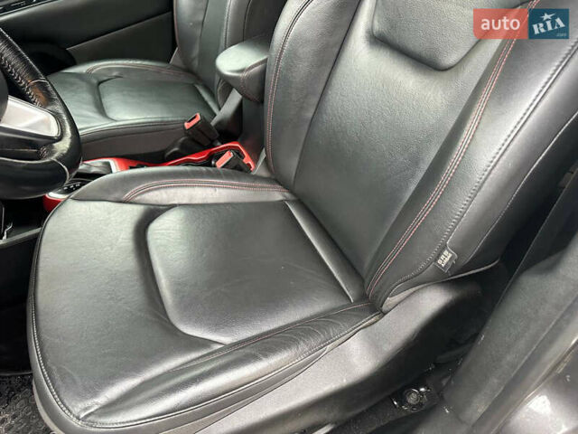 Коричневый Джип Ренегат, объемом двигателя 1.3 л и пробегом 157 тыс. км за 16400 $, фото 17 на Automoto.ua