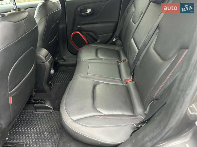 Коричневый Джип Ренегат, объемом двигателя 1.3 л и пробегом 157 тыс. км за 16400 $, фото 22 на Automoto.ua