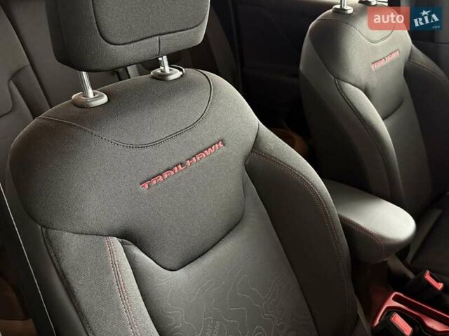 Коричневый Джип Ренегат, объемом двигателя 1.33 л и пробегом 48 тыс. км за 17500 $, фото 21 на Automoto.ua