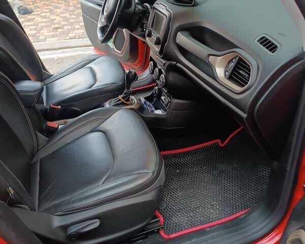 Червоний Джип Ренегат, об'ємом двигуна 2.36 л та пробігом 119 тис. км за 14000 $, фото 1 на Automoto.ua