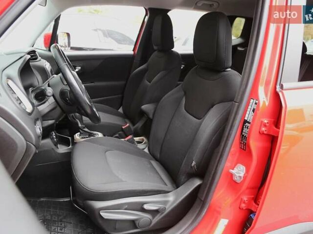 Червоний Джип Ренегат, об'ємом двигуна 2.36 л та пробігом 168 тис. км за 12900 $, фото 8 на Automoto.ua