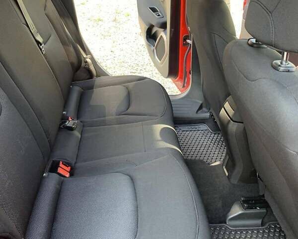 Красный Джип Ренегат, объемом двигателя 1.4 л и пробегом 155 тыс. км за 9000 $, фото 18 на Automoto.ua