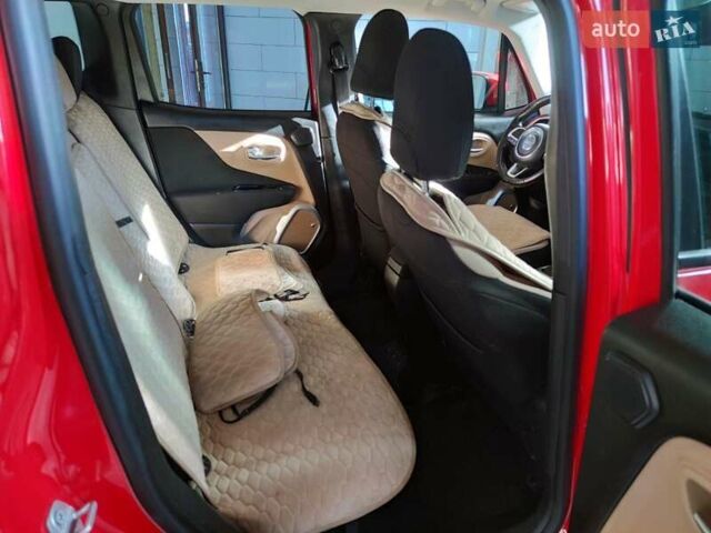 Червоний Джип Ренегат, об'ємом двигуна 2.36 л та пробігом 88 тис. км за 11900 $, фото 3 на Automoto.ua