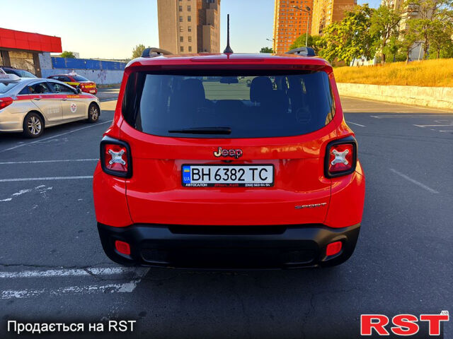 Красный Джип Ренегат, объемом двигателя 2.4 л и пробегом 168 тыс. км за 10800 $, фото 5 на Automoto.ua