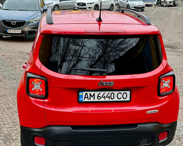 Красный Джип Ренегат, объемом двигателя 2.36 л и пробегом 88 тыс. км за 10900 $, фото 5 на Automoto.ua