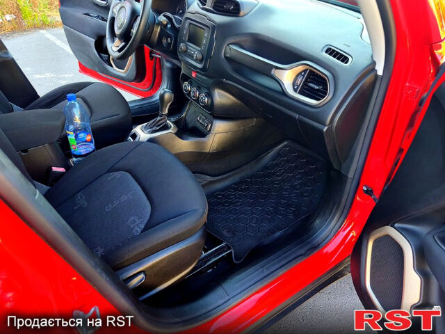 Красный Джип Ренегат, объемом двигателя 2.4 л и пробегом 168 тыс. км за 10800 $, фото 7 на Automoto.ua