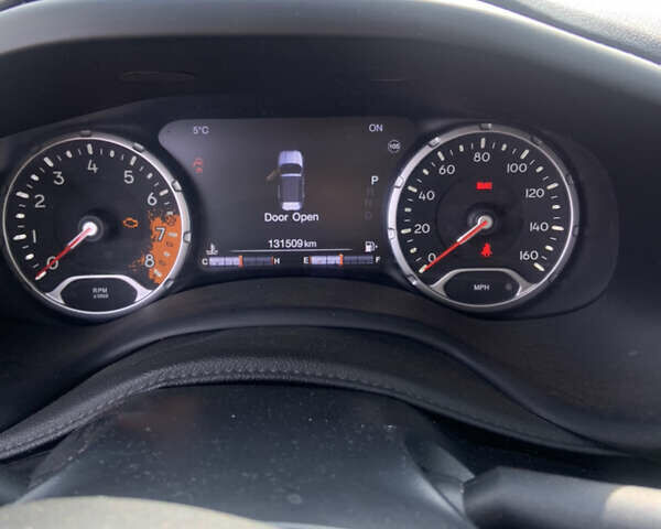 Красный Джип Ренегат, объемом двигателя 2.4 л и пробегом 131 тыс. км за 13999 $, фото 17 на Automoto.ua