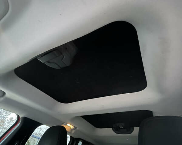 Червоний Джип Ренегат, об'ємом двигуна 2.36 л та пробігом 113 тис. км за 12500 $, фото 10 на Automoto.ua