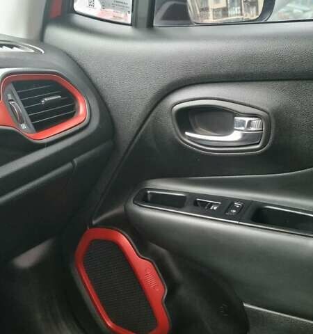 Червоний Джип Ренегат, об'ємом двигуна 2.4 л та пробігом 135 тис. км за 15500 $, фото 22 на Automoto.ua