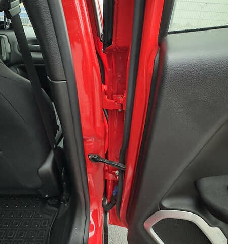 Красный Джип Ренегат, объемом двигателя 2.36 л и пробегом 141 тыс. км за 15777 $, фото 27 на Automoto.ua