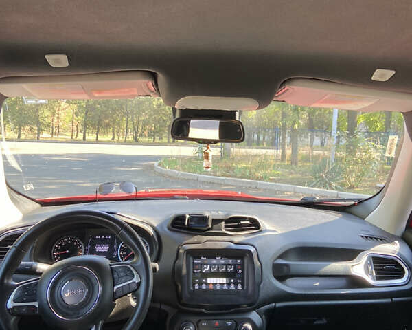 Красный Джип Ренегат, объемом двигателя 2.36 л и пробегом 136 тыс. км за 12300 $, фото 6 на Automoto.ua