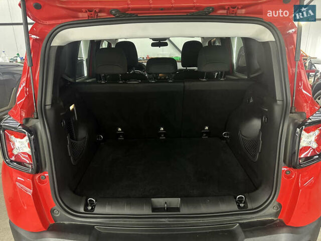 Червоний Джип Ренегат, об'ємом двигуна 2.36 л та пробігом 86 тис. км за 15200 $, фото 12 на Automoto.ua