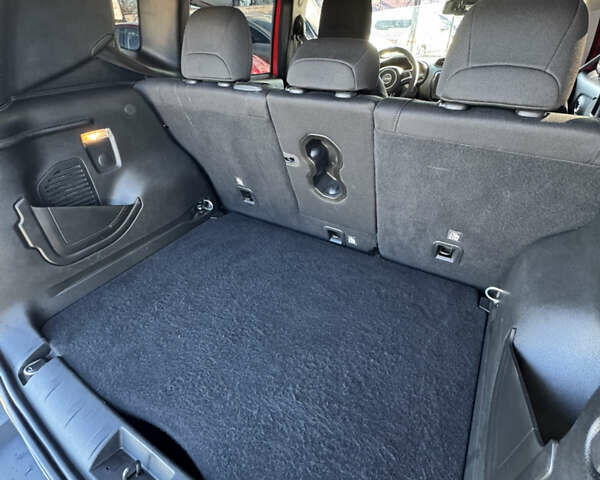 Червоний Джип Ренегат, об'ємом двигуна 2.4 л та пробігом 164 тис. км за 13999 $, фото 27 на Automoto.ua