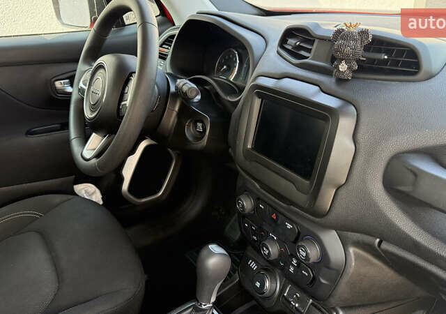 Красный Джип Ренегат, объемом двигателя 2.4 л и пробегом 85 тыс. км за 15500 $, фото 5 на Automoto.ua