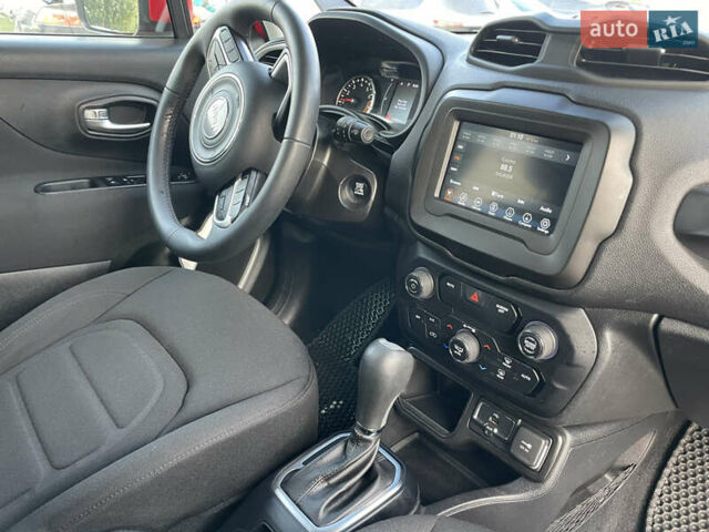 Красный Джип Ренегат, объемом двигателя 2.4 л и пробегом 126 тыс. км за 12950 $, фото 23 на Automoto.ua