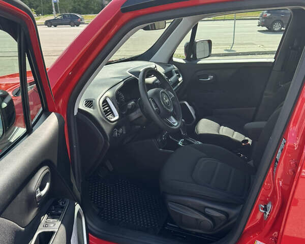 Красный Джип Ренегат, объемом двигателя 2.4 л и пробегом 68 тыс. км за 16000 $, фото 4 на Automoto.ua