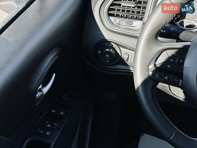 Червоний Джип Ренегат, об'ємом двигуна 2.4 л та пробігом 48 тис. км за 17200 $, фото 37 на Automoto.ua