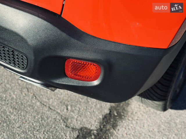 Червоний Джип Ренегат, об'ємом двигуна 2.4 л та пробігом 48 тис. км за 17200 $, фото 13 на Automoto.ua