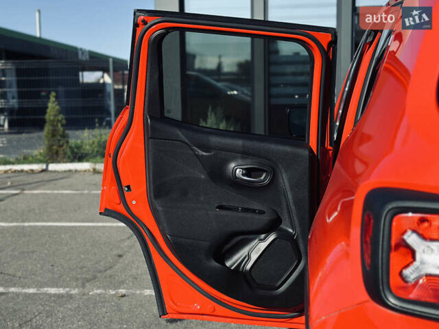 Червоний Джип Ренегат, об'ємом двигуна 2.4 л та пробігом 48 тис. км за 17200 $, фото 22 на Automoto.ua