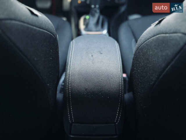 Червоний Джип Ренегат, об'ємом двигуна 2.4 л та пробігом 48 тис. км за 17200 $, фото 35 на Automoto.ua